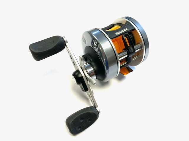 Abu Garcia Ambassadeur 5600 D6 with smart mag break sea fishing reel